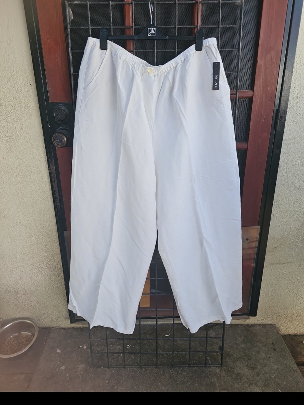 NIC+ZOE White Elastic-Waist Wide Leg Pants
